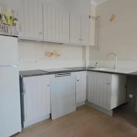 Moncoy Apartment *